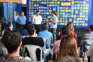 Lucas Kitão durante evento de campanha 